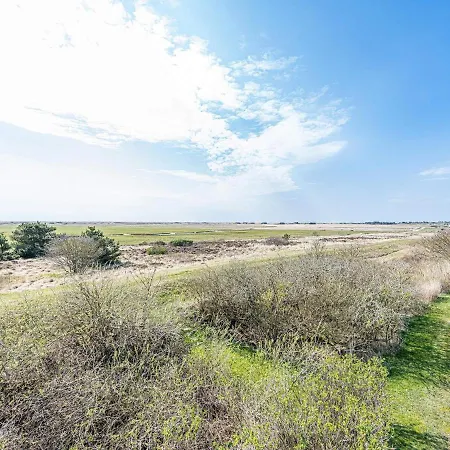 Cozy Retreat - By Traum *