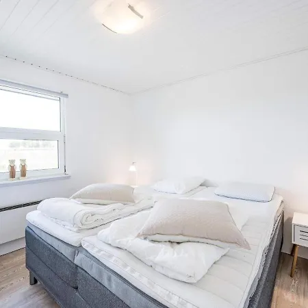 Cozy Retreat - By Traum