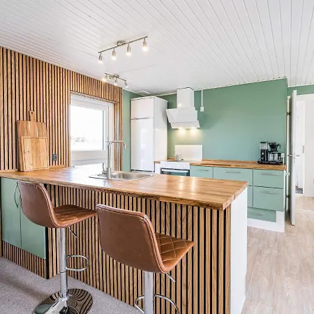 Cozy Retreat - By Traum *